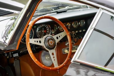 Jaguar E-type 4.2 Litre FHC, 1965