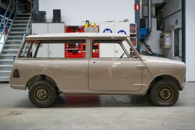Austin Mini Countryman Full Restoration