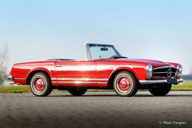 Mercedes-Benz 230 SL 'Pagode', 1966
