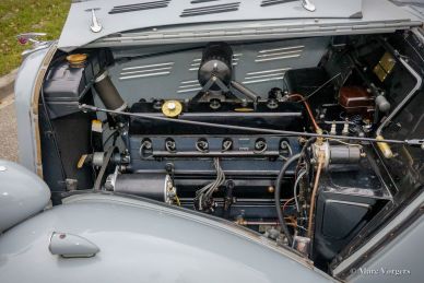 Morris 14/6 saloon, 1937