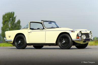 Triumph TR 250, 1968