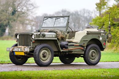 Willys MB Jeep, 1942