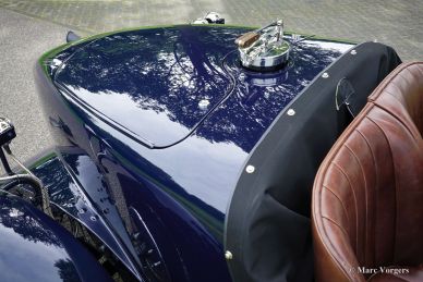 Bentley ‘Old Number One’ by Racing Green Engineering, 1948
