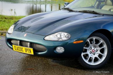 Jaguar XKR, 2002