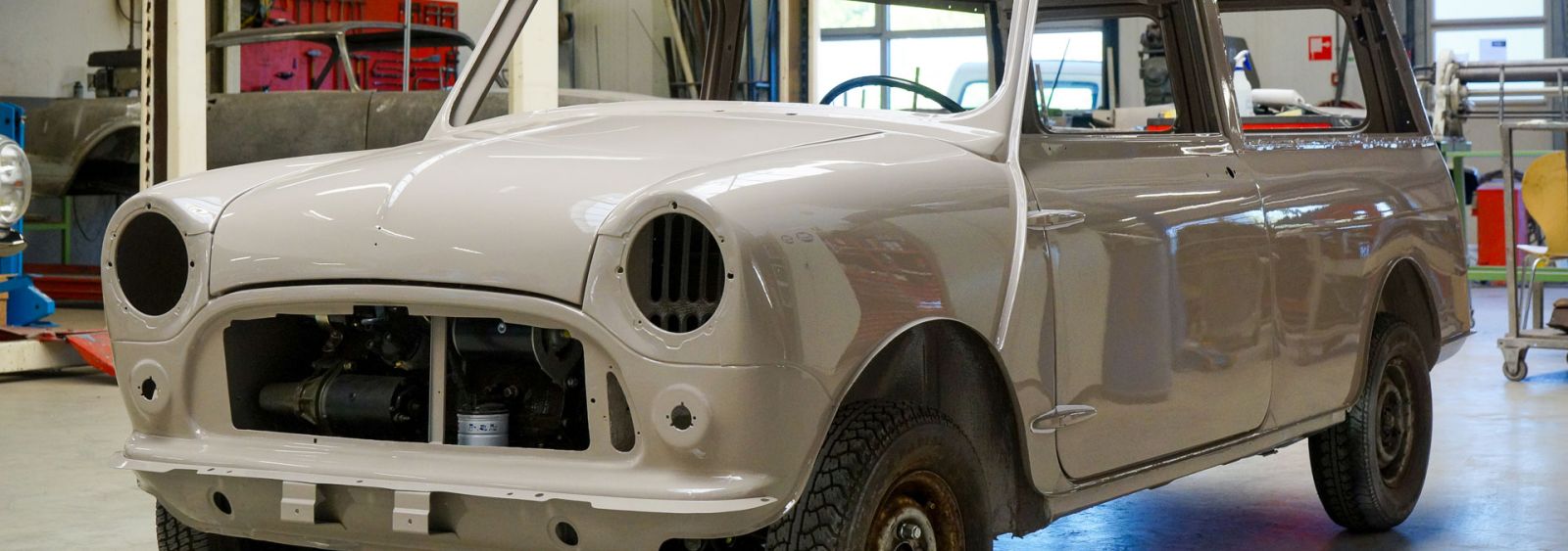 Austin Mini Countryman Full Restoration