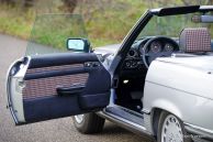 Mercedes-Benz 280SL (R107), 1985