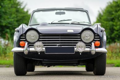 Triumph TR 250, 1968