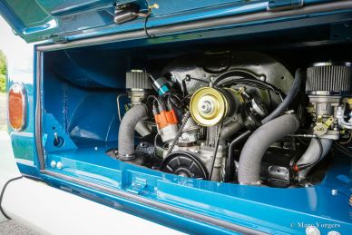 Volkswagen Type 2 T1 Samba 21-window Deluxe, 1966 Restoration