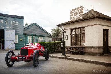 The Spirit of Brooklands – Captured in Colour