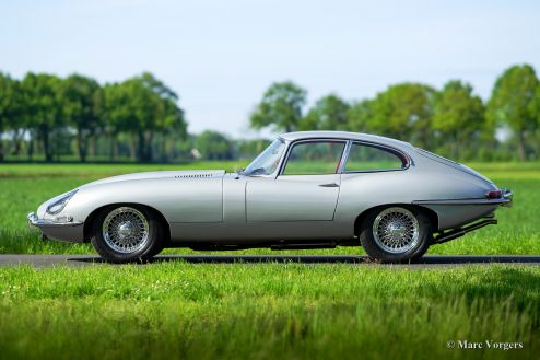 Jaguar E-type 4.2 FHC, 1967