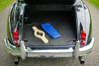 Jaguar XK 150 FHC, 1961