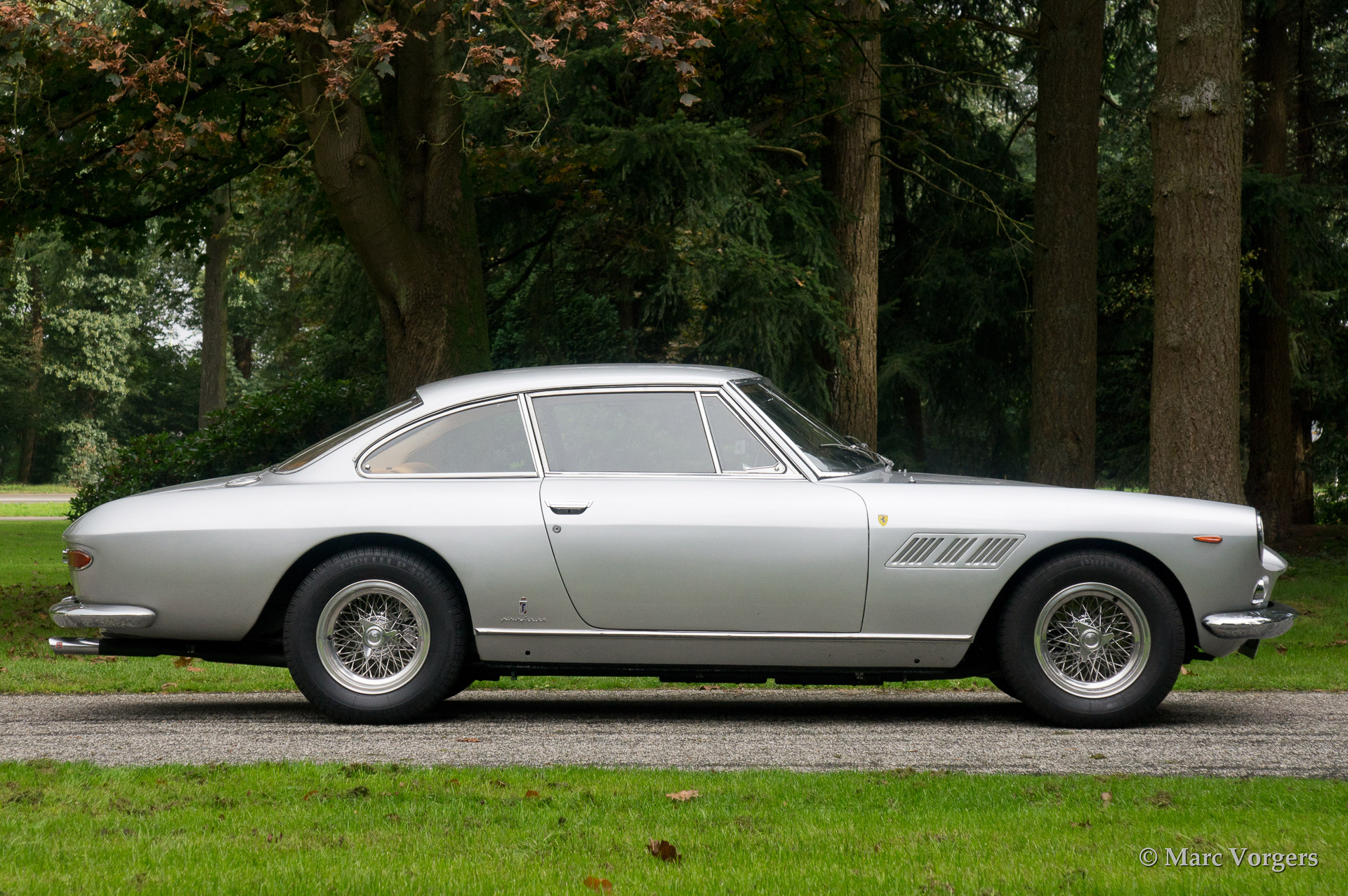 Ferrari 330 Gt 2 2 Series 1 1964 Welcome To Classicargarage