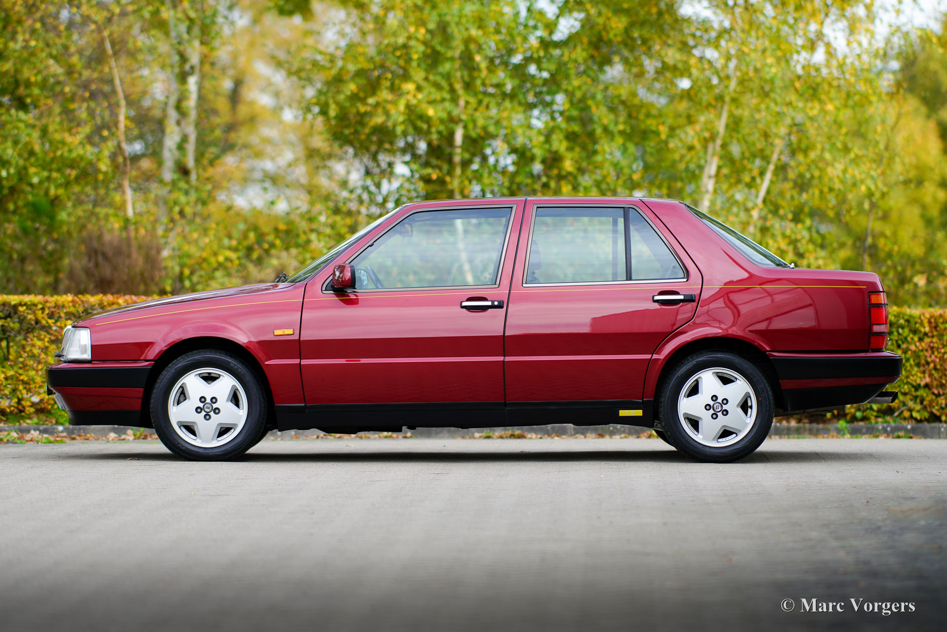 Lancia Thema Ferrari 8.32, 1988 - Welcome to ClassiCarGarage