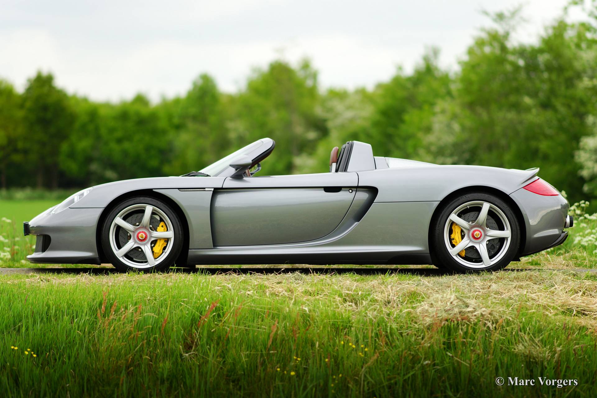 Porsche Carrera GT, 2004 - Welcome to ClassiCarGarage